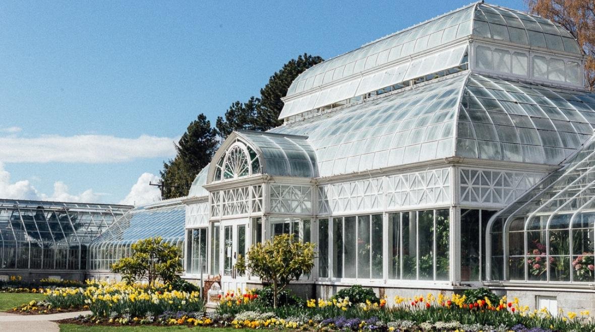 seattle's volunteer park conservatory