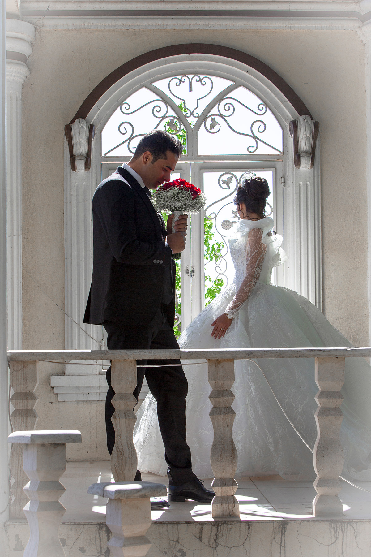 Wedding photo of a Persian couple professionally edited.