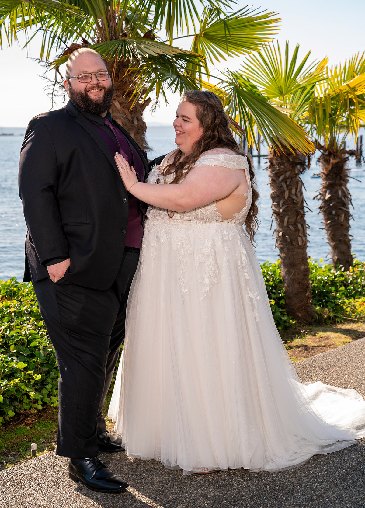 A portrait of a groom and the bride on their wedding day.
